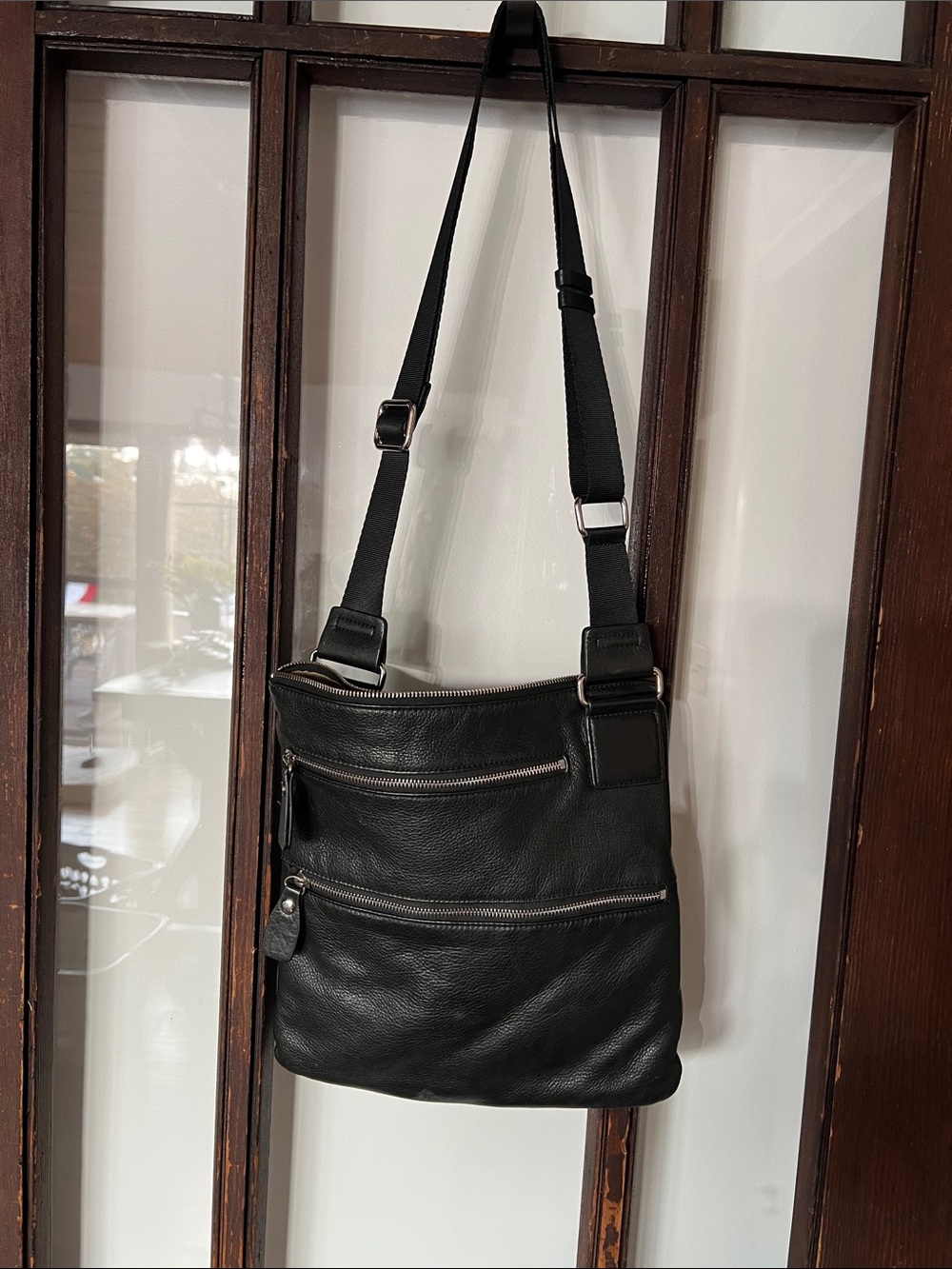 Margot leather purse